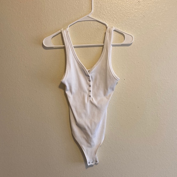 Abercrombie & Fitch Tops - Abercrombie Seamless Ribbed Fabric Henley Bodysuit